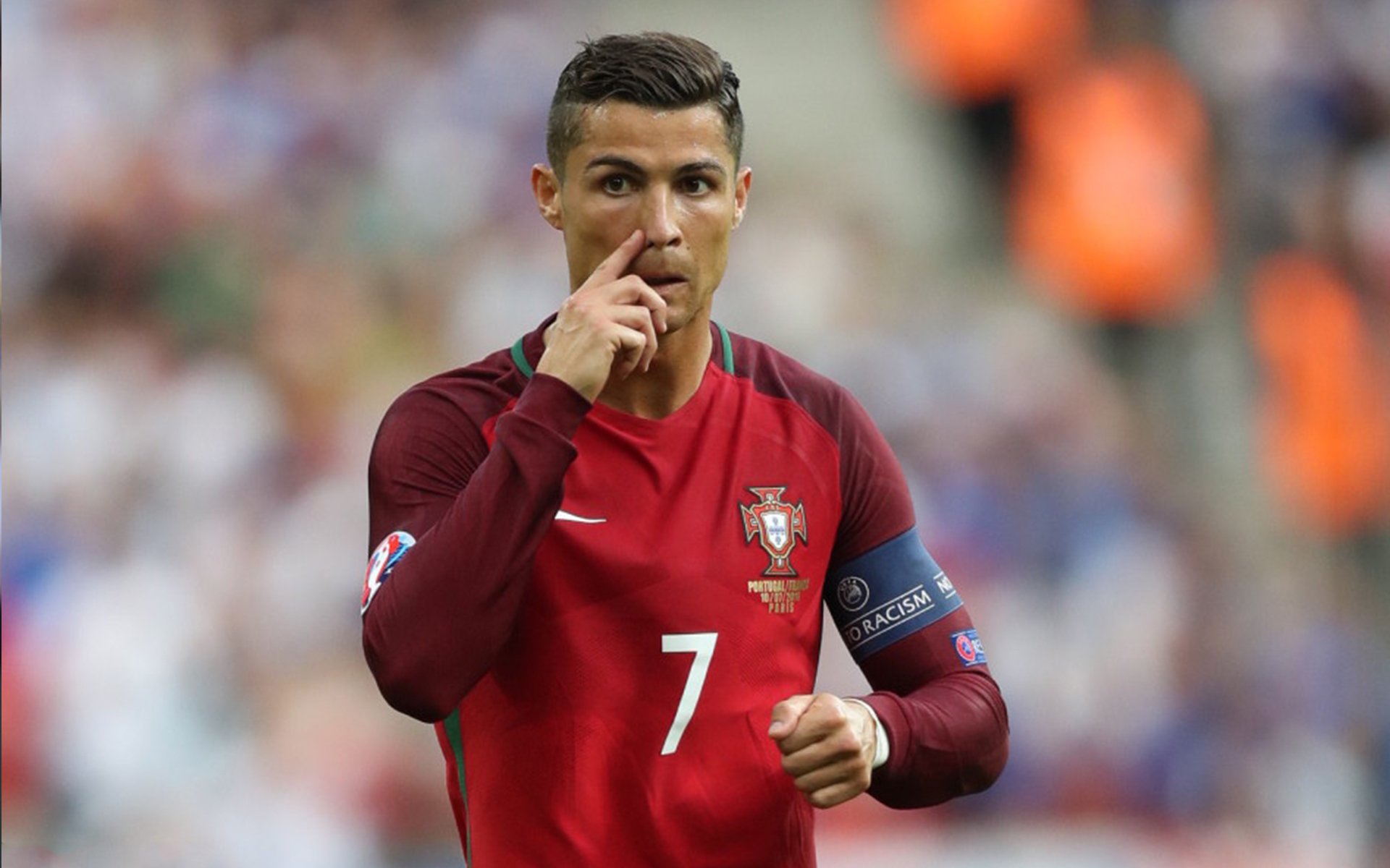 当德甲争冠遇上NBA速杀，一场速度定义的胜利，如何映照绿茵场与硬木地板的竞技哲学？