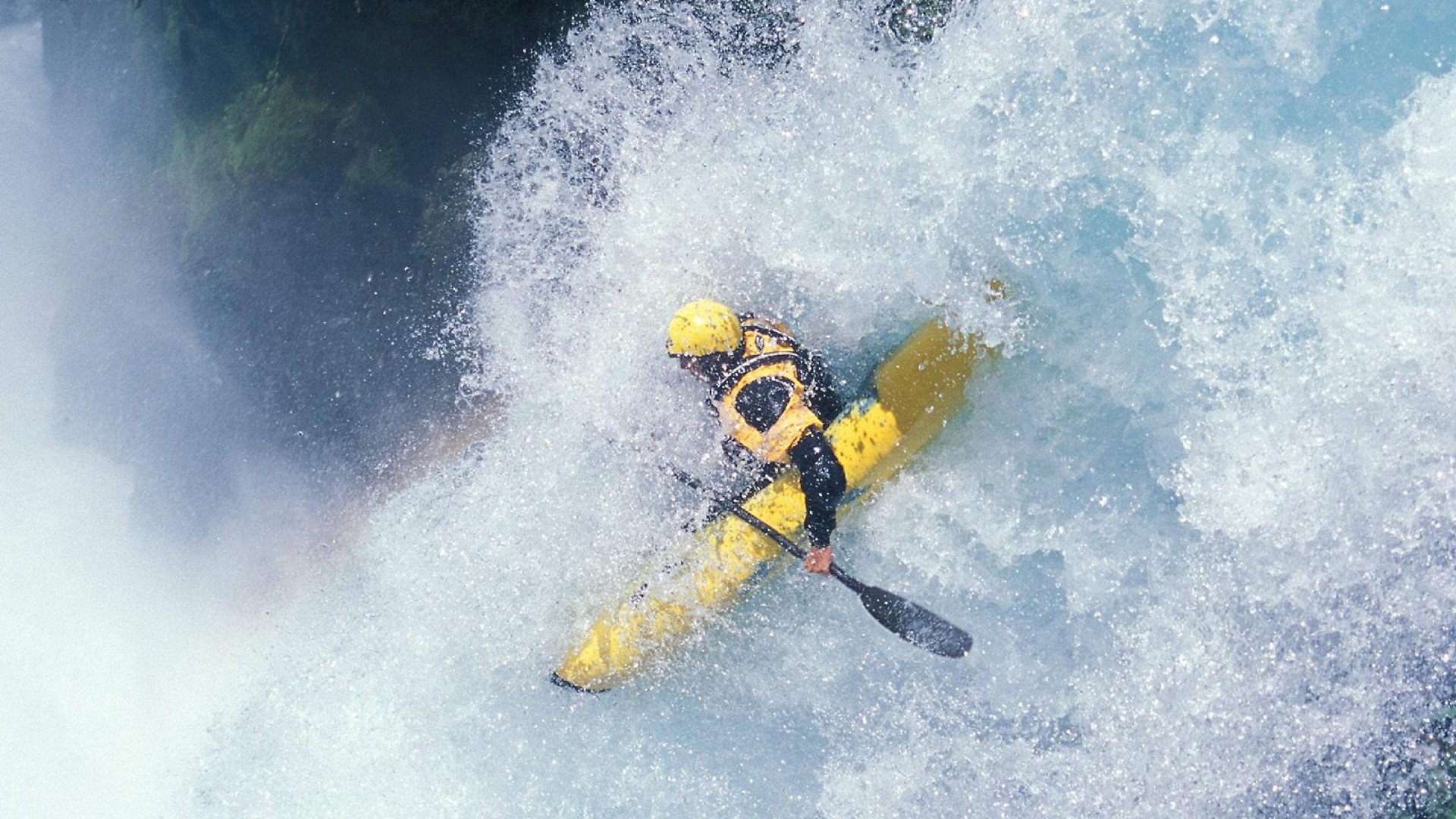 方程式引擎与绿茵基因，莱比锡红牛如何以跨界密码终结墨西哥风暴？