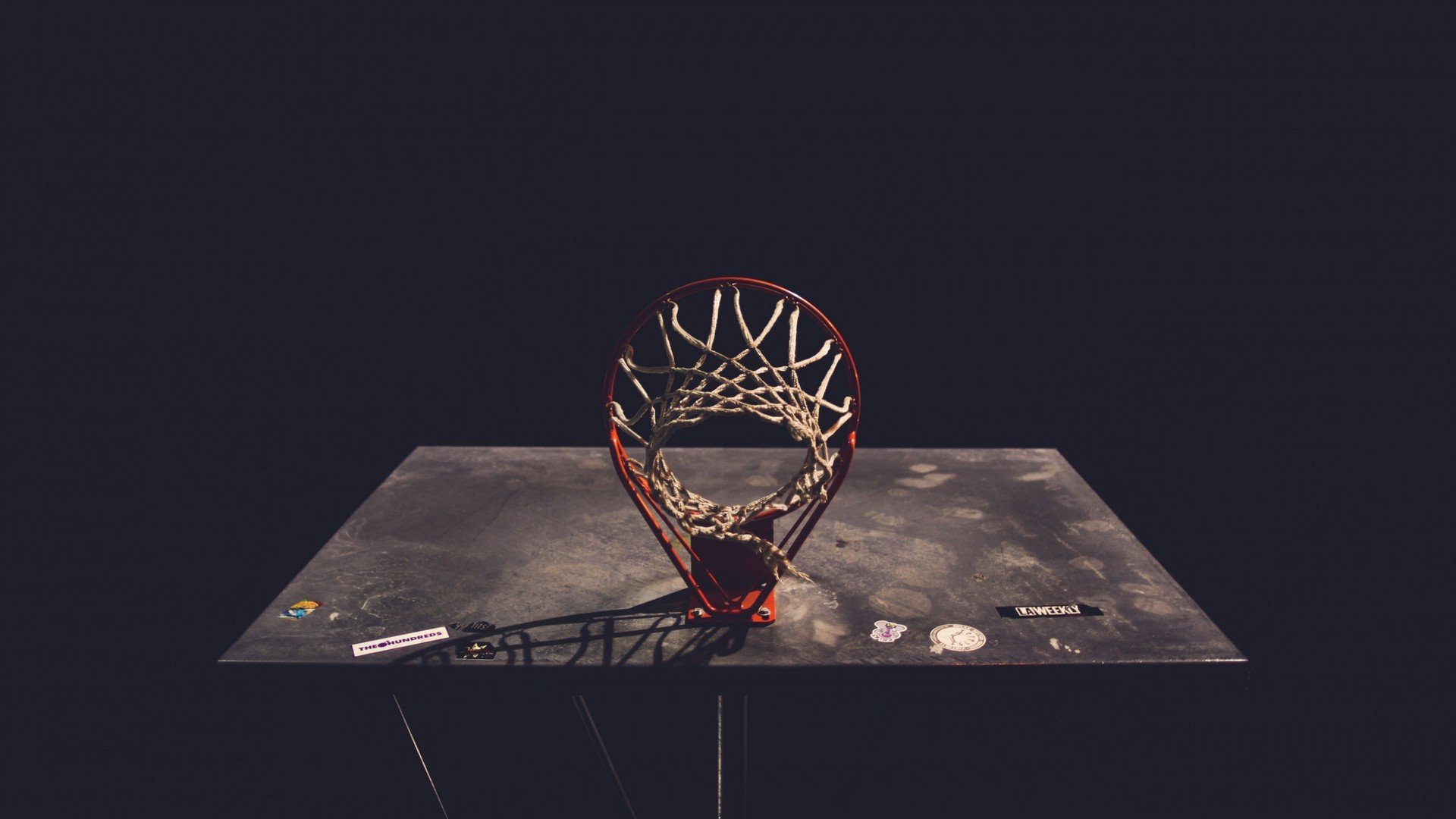 红土战神登陆草地盛宴，纳达尔用一场史诗级鏖战，给ATP总决赛写下最燃注脚